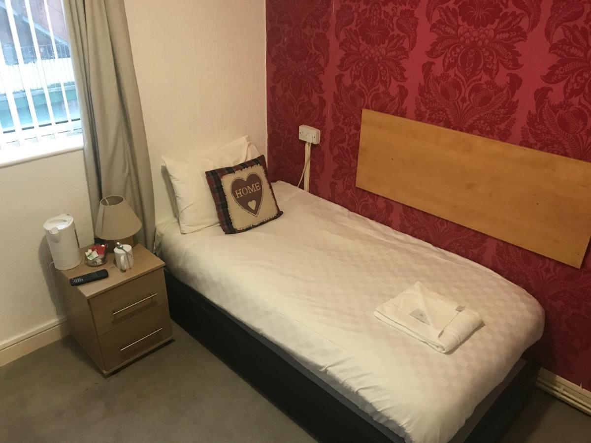 Budget Single Room,962171359:JPEG